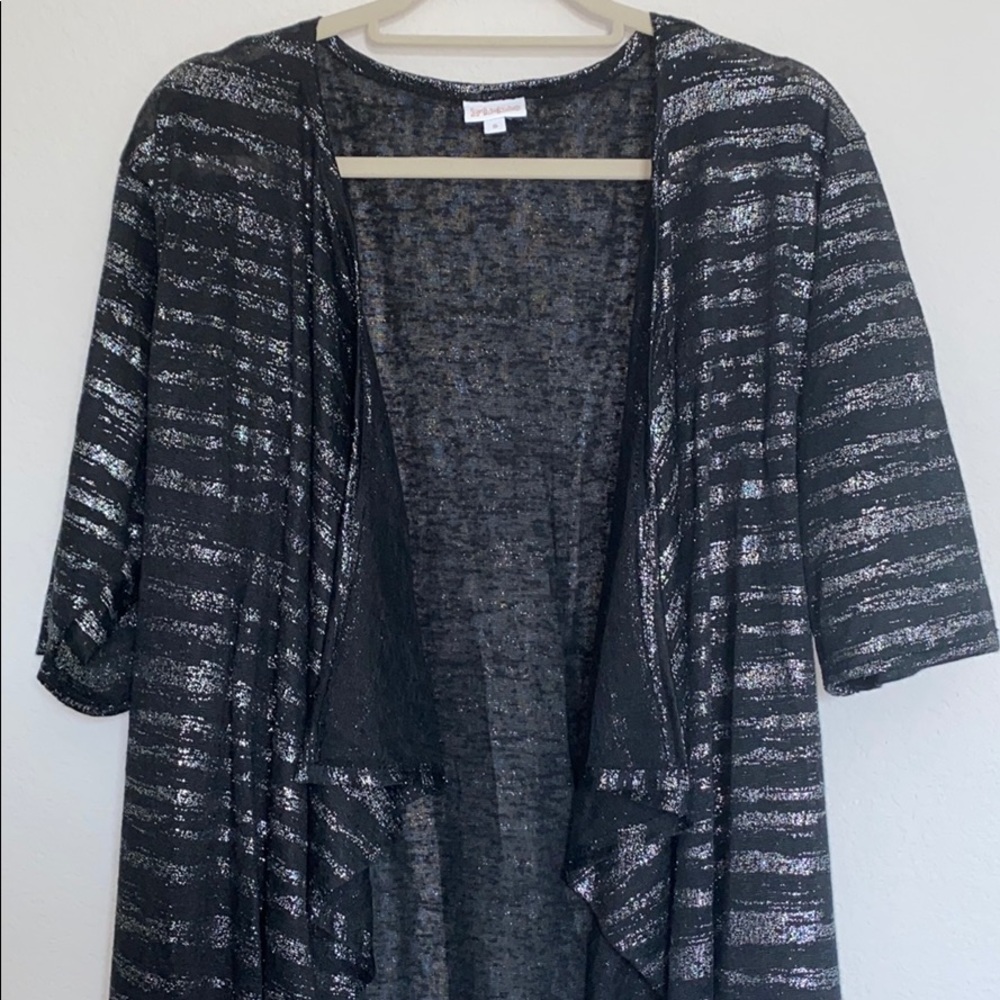 lularoe shirley top!